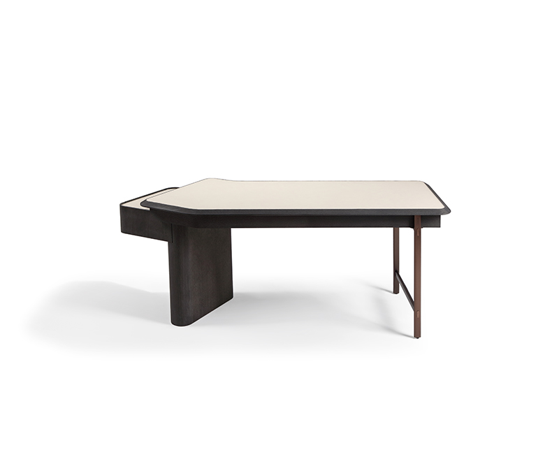 HT228 Desk 2