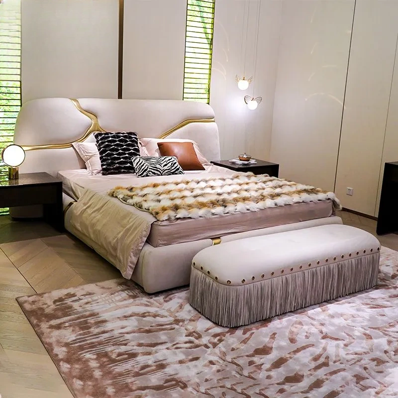 CONEMOON M9919B1 Elegant Murphy King Size Upholstered Bed