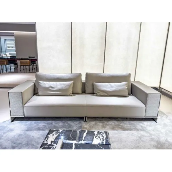 M7709SF4 Sofa: A Pinnacle of Modern Comfort