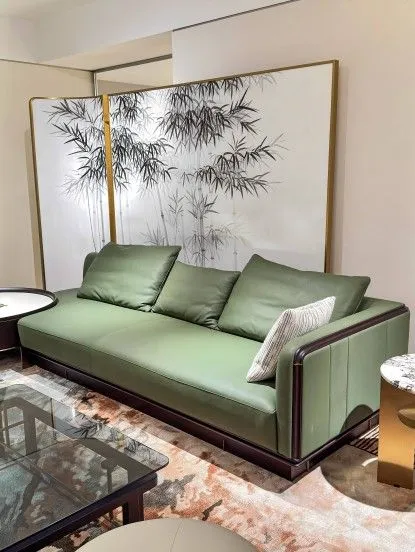M7710SF3R Sofa: Exquisite Blend of Style and Comfort for Your Living Room