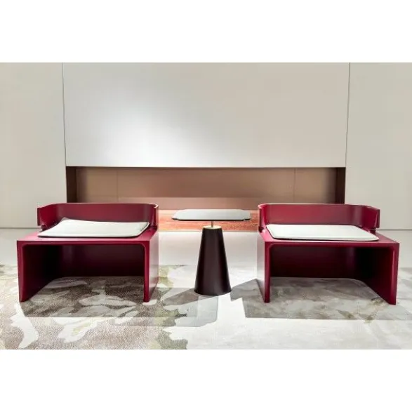 Leisure - comfort Crimson - silhouette M7708SF13 Lounge Chair