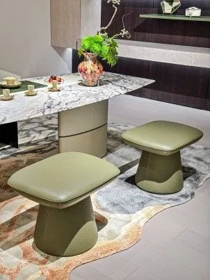 Emerald - leather Charm Seat M7715H35 Tea Stool