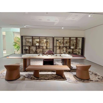 Spacious and Noble M7701H30 Tea Table