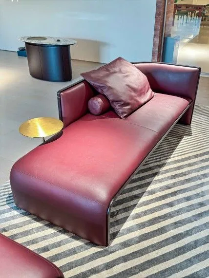 Crimson charm Leisurely Seat M7706SF7L Sofa